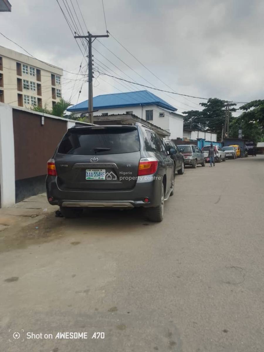 Nice Mini Flat, Pnike, Onike, Yaba, Lagos, Mini Flat (room and Parlour) for Rent