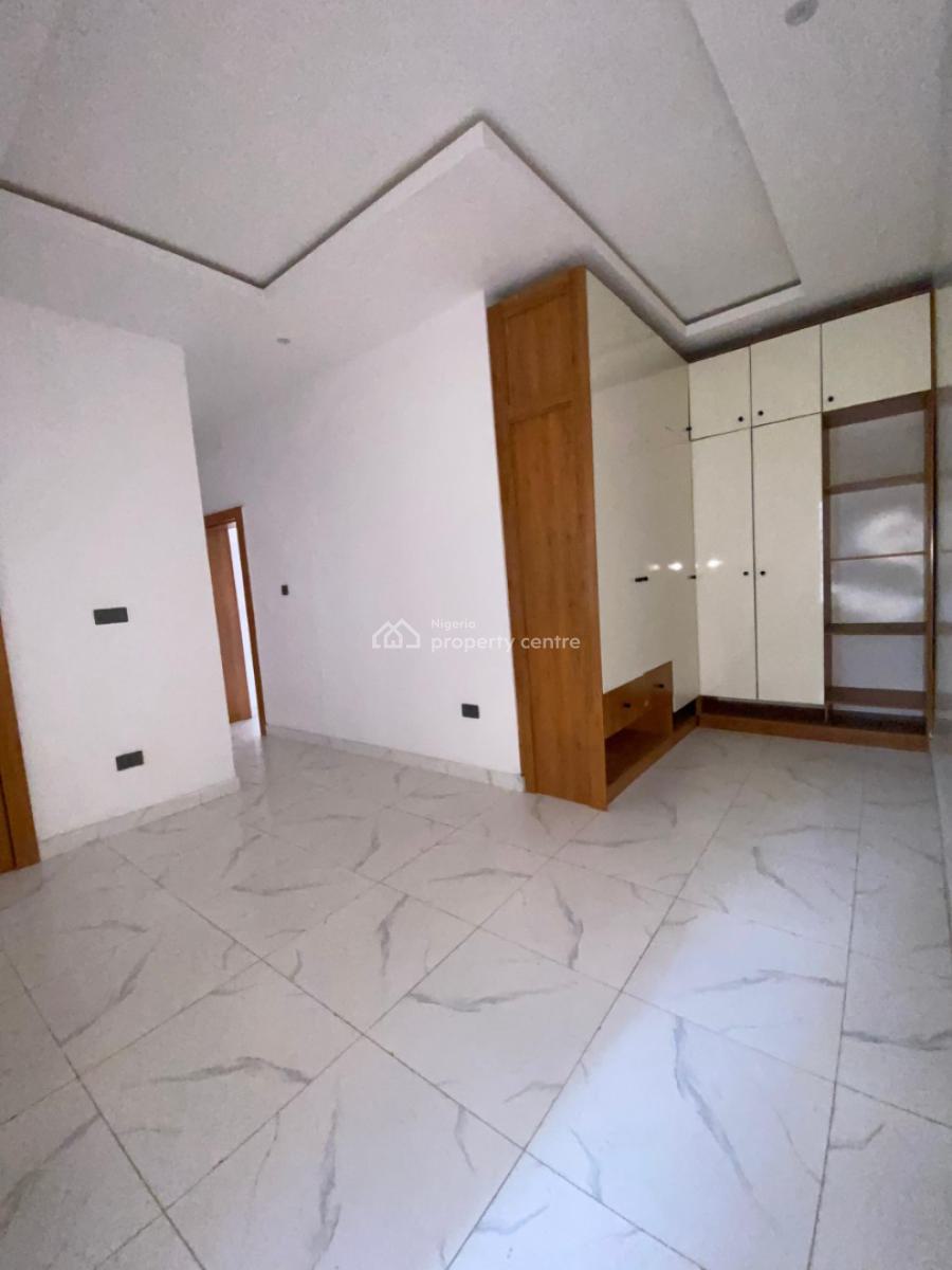 4 Bedroom Semi Detached Duplex with Bq, Ologolo, Lekki, Lagos, Semi-detached Duplex for Sale