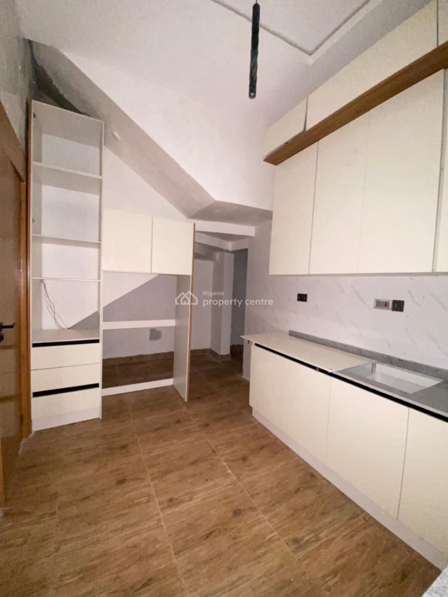 4 Bedroom Semi Detached Duplex with Bq, Ologolo, Lekki, Lagos, Semi-detached Duplex for Sale
