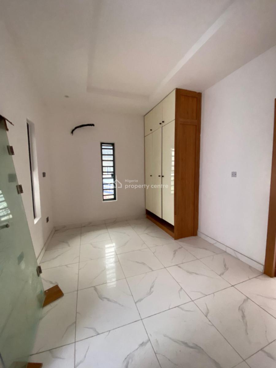 4 Bedroom Semi Detached Duplex with Bq, Ologolo, Lekki, Lagos, Semi-detached Duplex for Sale