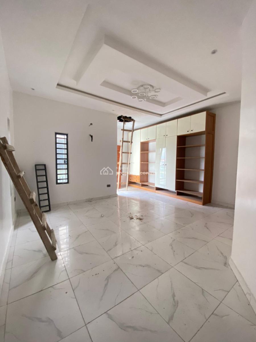 4 Bedroom Semi Detached Duplex with Bq, Ologolo, Lekki, Lagos, Semi-detached Duplex for Sale