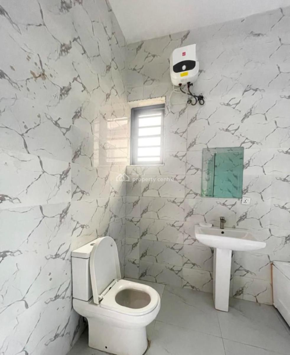 Newly Built and Serviced 3bedroom Terrace Duplex, Ologolo Lekki, Lekki, Lagos, Terraced Duplex for Rent