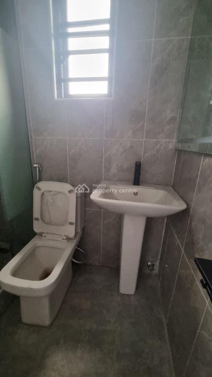 Newly Built and Serviced 3bedroom Terrace Duplex, Ologolo Lekki, Lekki, Lagos, Terraced Duplex for Rent