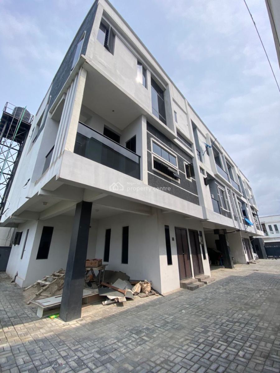 4 Bedroom Terrace Duplex with Bq, Ologolo, Lekki, Lagos, Terraced Duplex for Sale