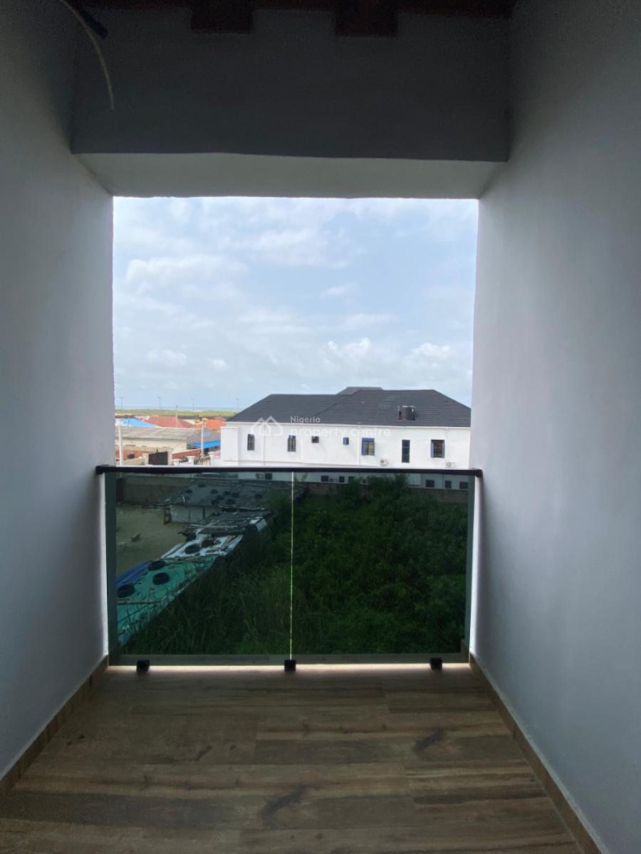 4 Bedroom Terrace Duplex with Bq, Ologolo, Lekki, Lagos, Terraced Duplex for Sale