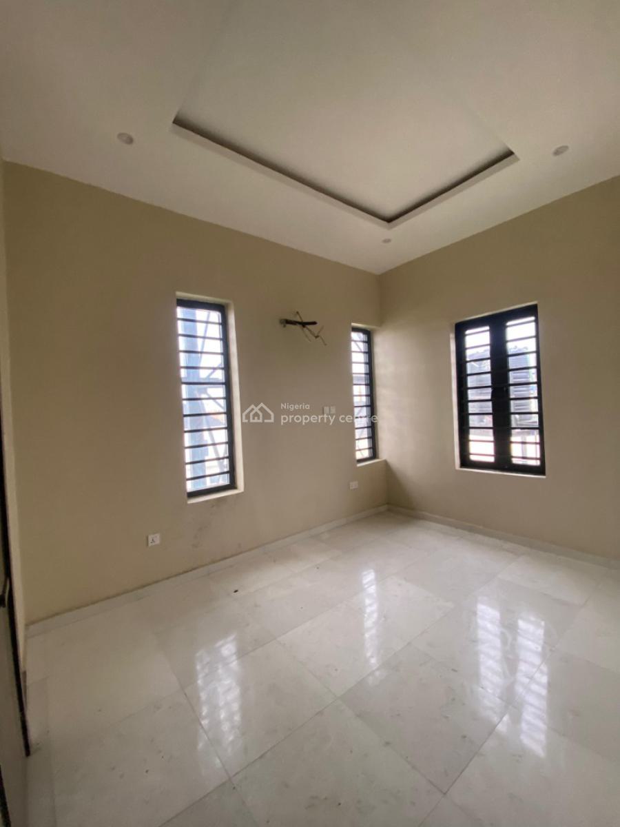 4 Bedroom Terrace Duplex with Bq, Ologolo, Lekki, Lagos, Terraced Duplex for Sale