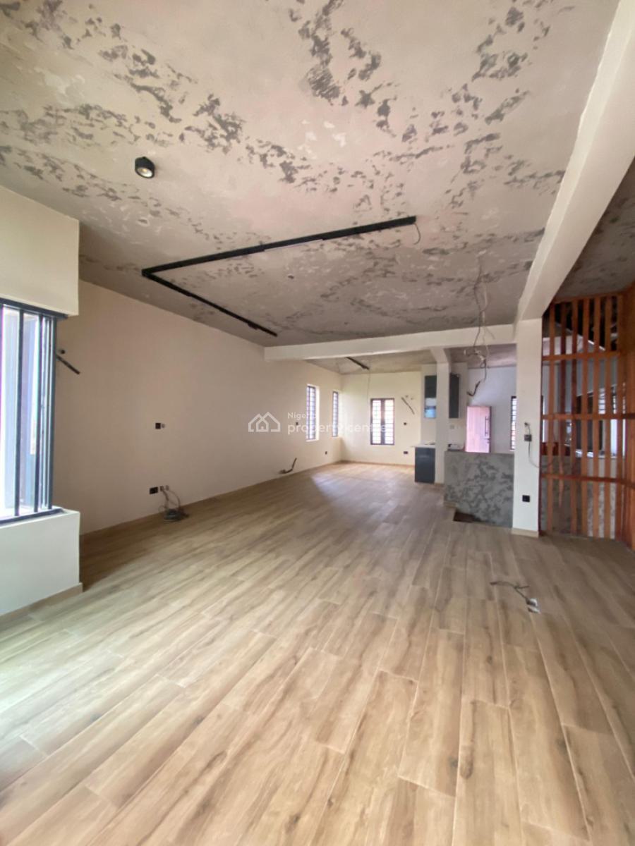 4 Bedroom Terrace Duplex with Bq, Ologolo, Lekki, Lagos, Terraced Duplex for Sale