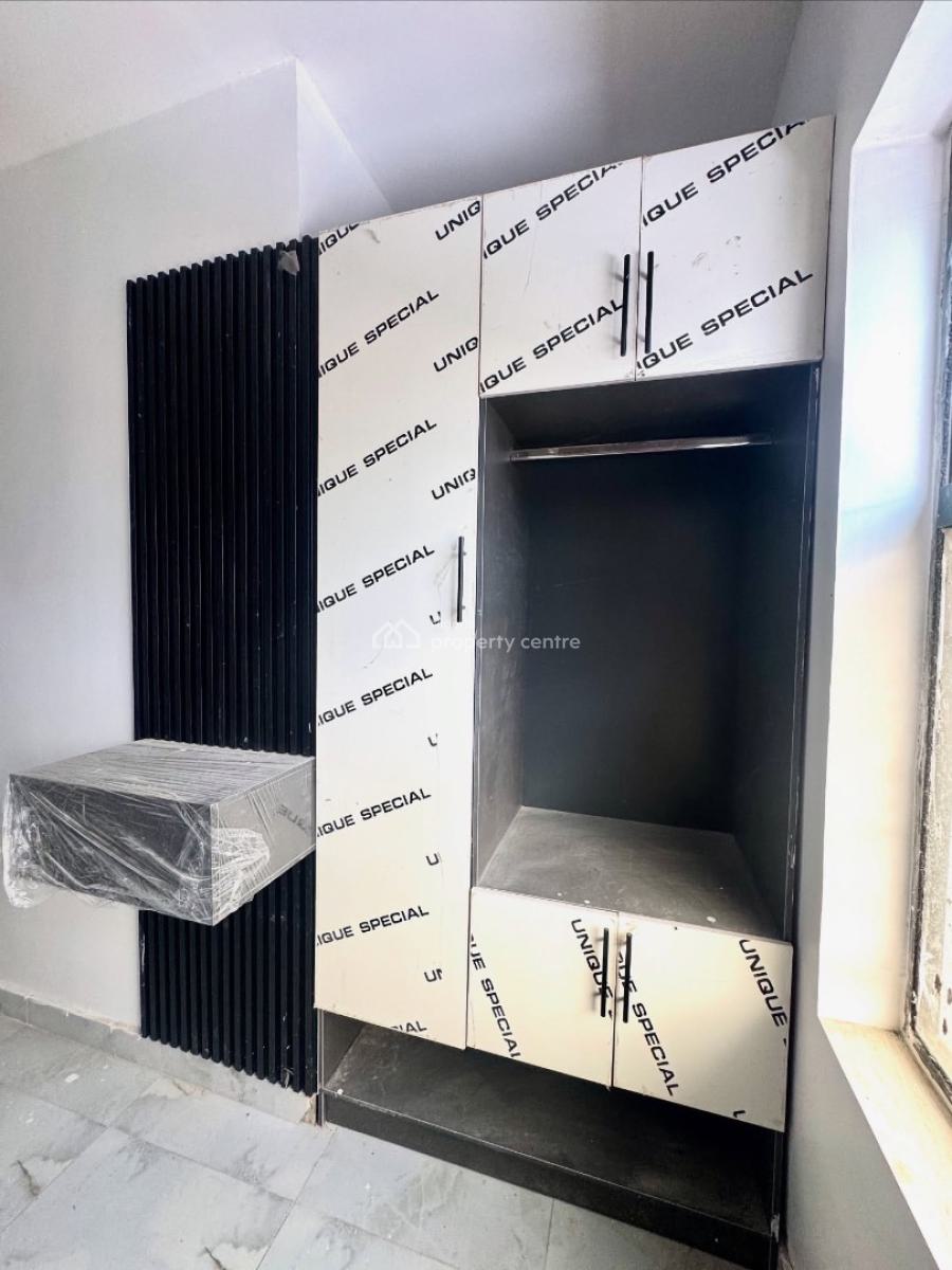 2 Bedroom Terrace Duplex, Lekki Phase 1, Lekki, Lagos, Terraced Duplex for Sale