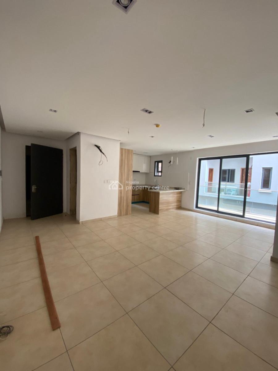 2 Bedroom Flat Apartment with Pool and Gym, Ologolo, Lekki, Lagos, Flat / Apartment for Sale