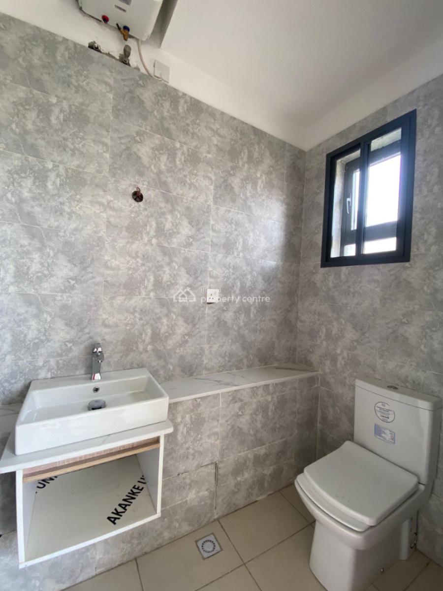 2 Bedroom Flat Apartment with Pool and Gym, Ologolo, Lekki, Lagos, Flat / Apartment for Sale