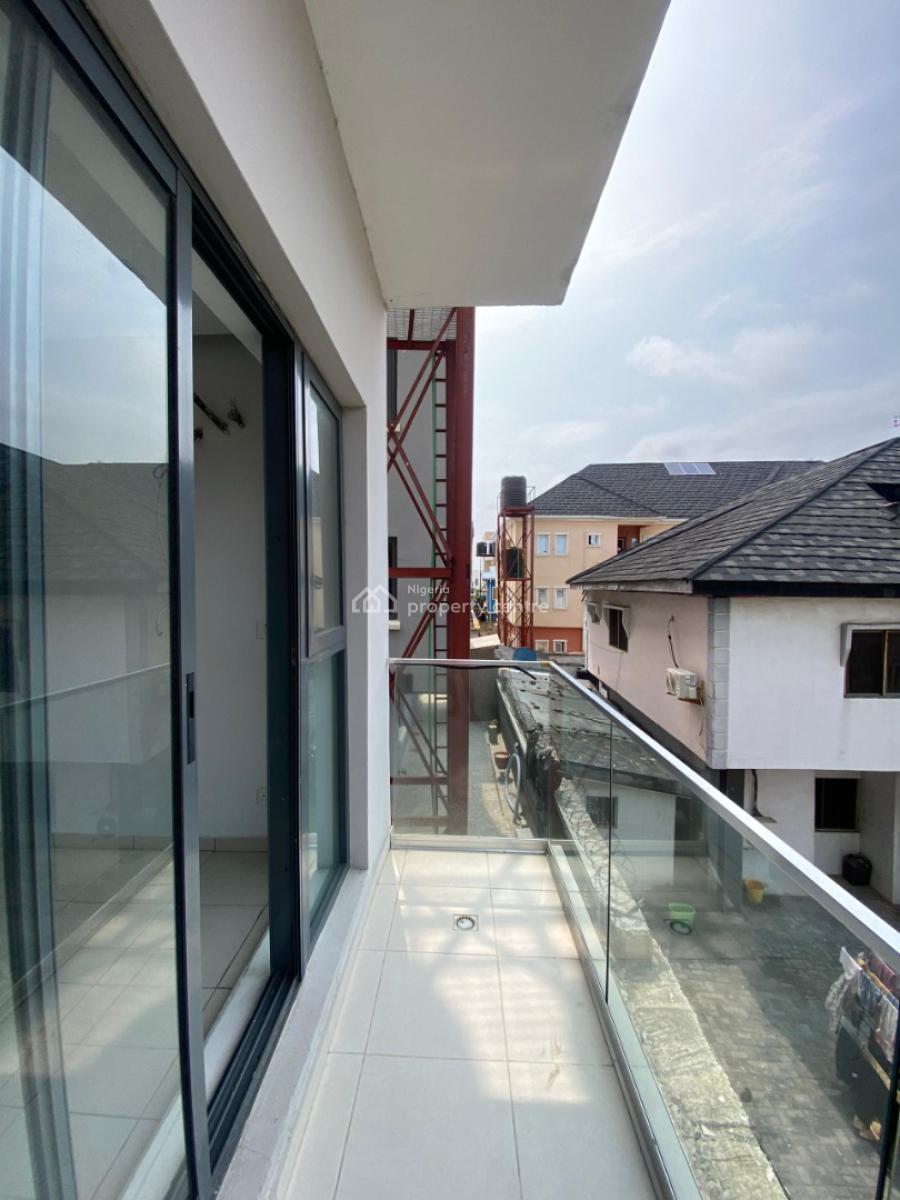 2 Bedroom Flat Apartment with Pool and Gym, Ologolo, Lekki, Lagos, Flat / Apartment for Sale