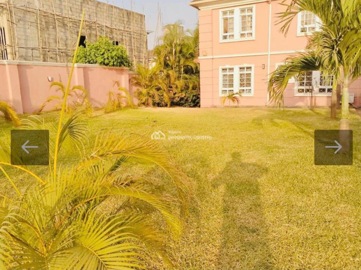 8bedroom Mansion  Fully Detached Villa with 3 Rooms Guest Charlet, 2 R, Asokoro, Asokoro District, Abuja, Detached Duplex for Rent
