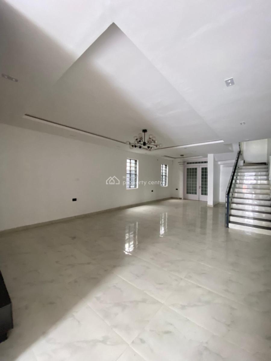 4 Bedroom Fully Detached Duplex with Bq, Ologolo, Lekki, Lagos, Detached Duplex for Sale
