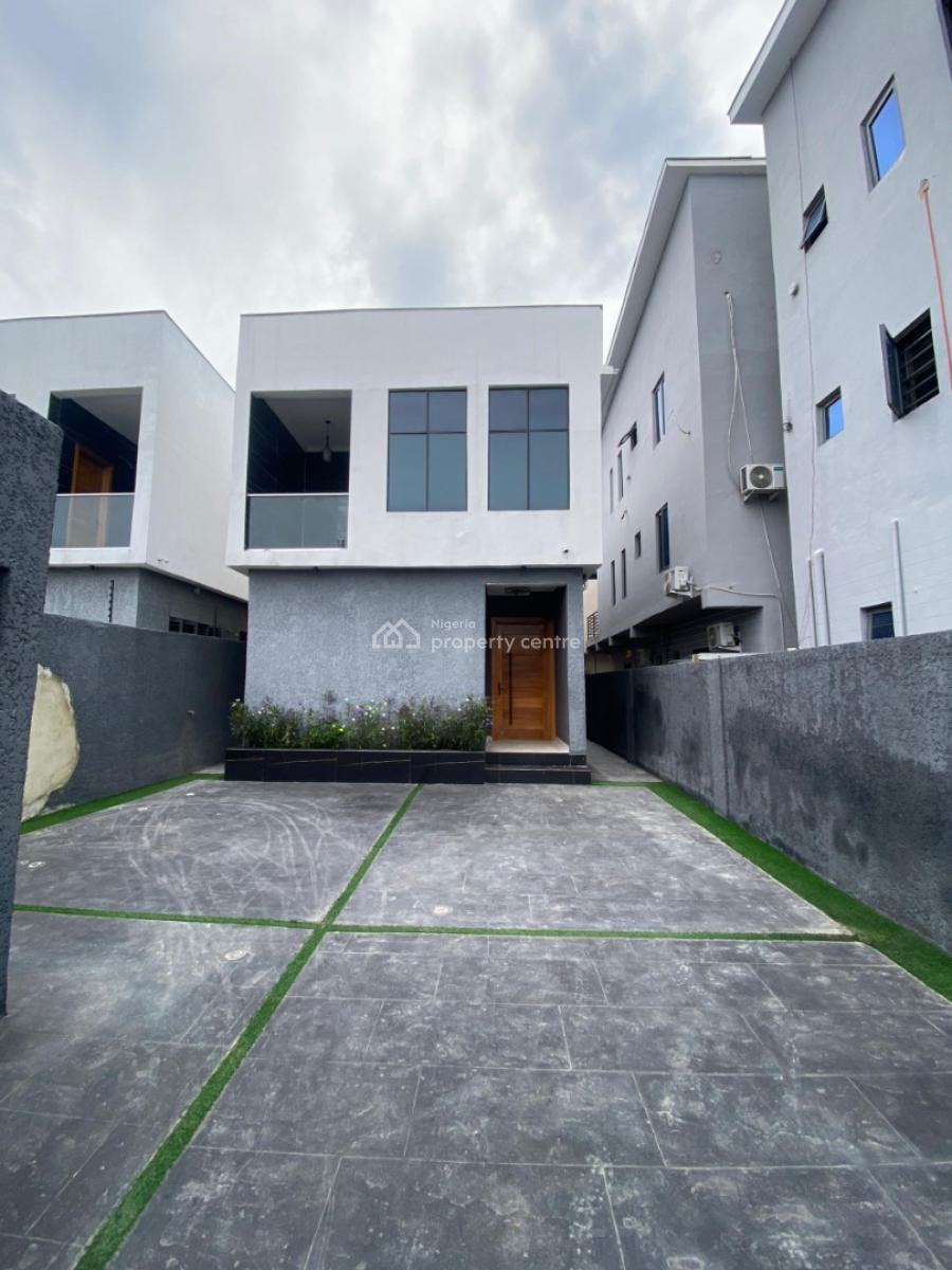 4 Bedroom Fully Detached Duplex with Bq, Ologolo, Lekki, Lagos, Detached Duplex for Sale