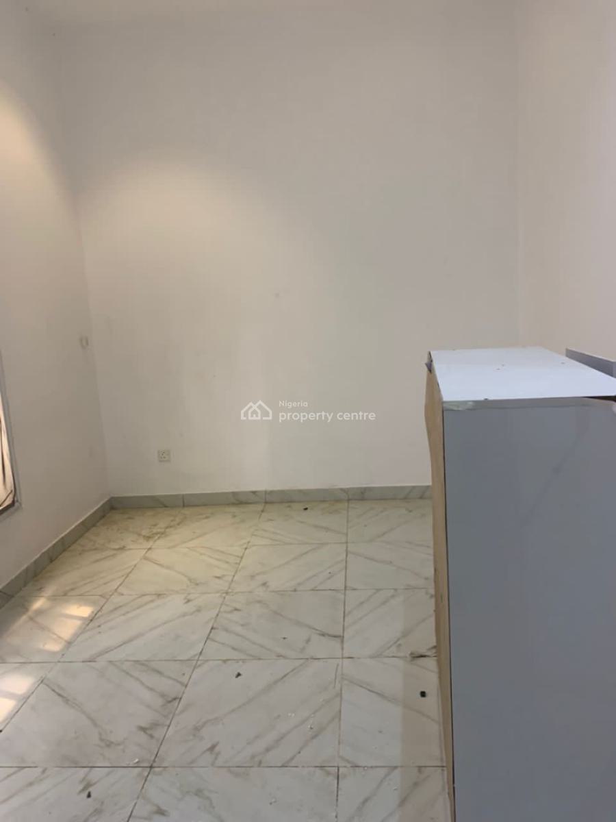 Beautiful Mini Flat in a Secured Environment, Lekki, Lekki Phase 1, Lekki, Lagos, Mini Flat (room and Parlour) for Rent