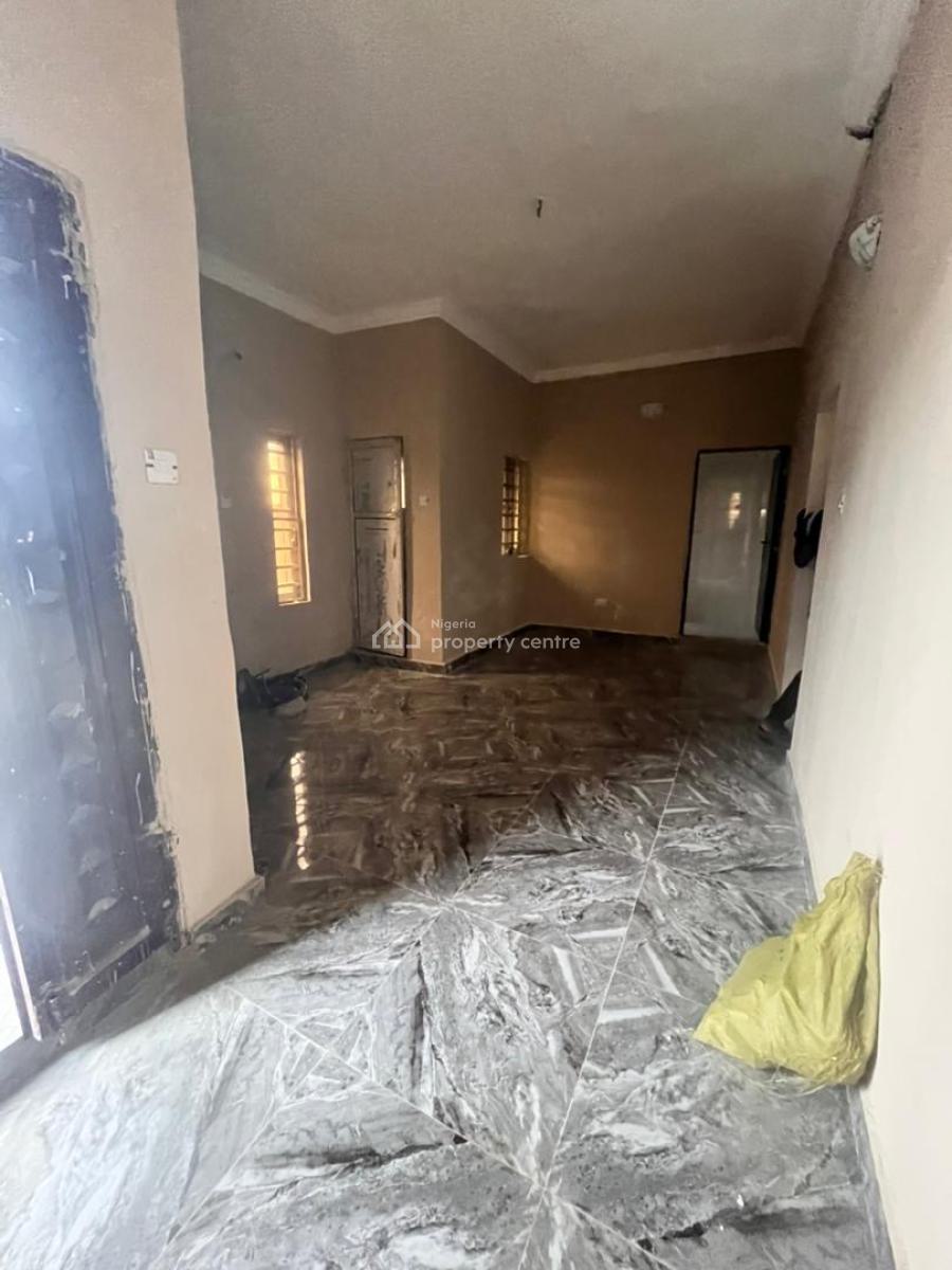 Standard 2 Bedroom Apartment in a Secured Neighborhood, Lekki Scheme2, Abraham Adesanya Ajah, Ajah, Lagos, Flat / Apartment for Rent