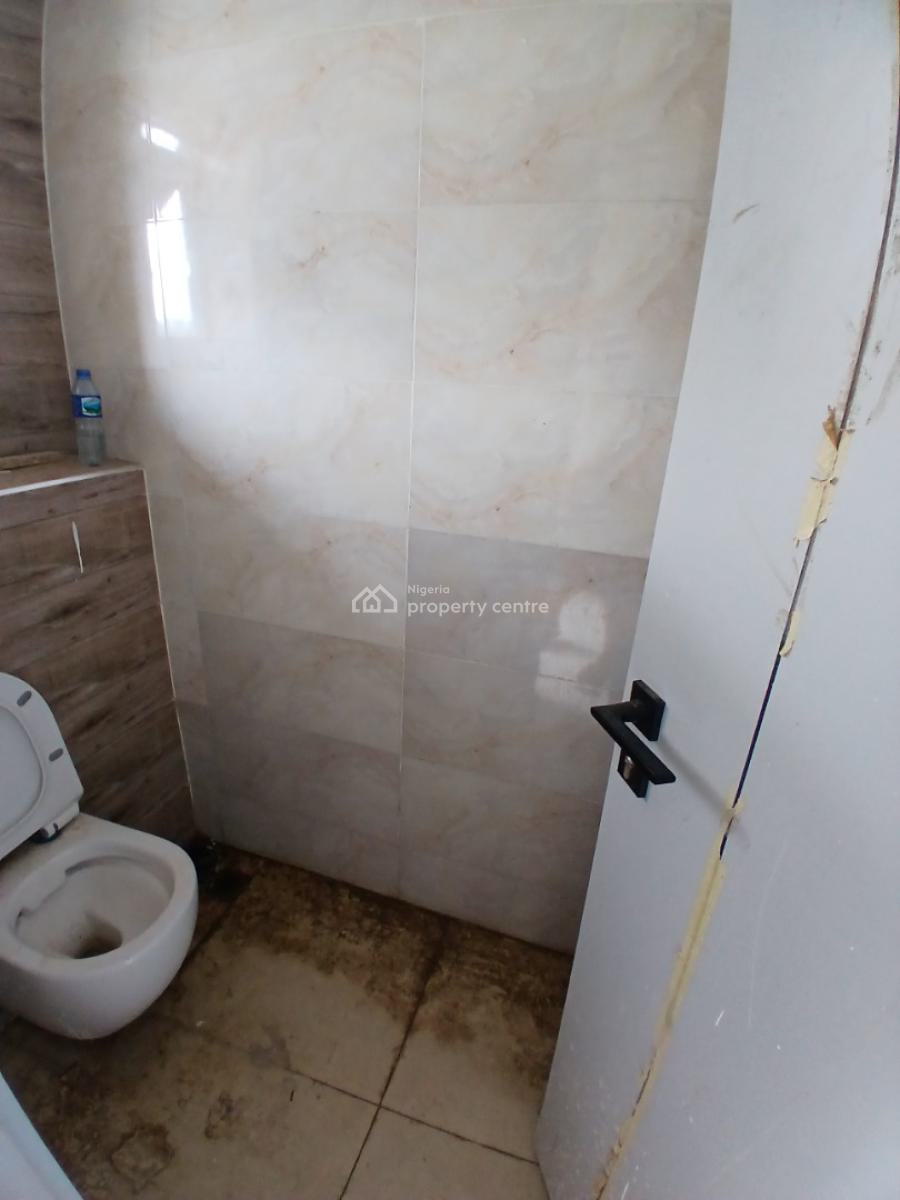 a Beautiful and Nicely Finished 4  Terrace with 1 Room Attached Bq, American International, Durumi, Abuja, Terraced Duplex for Sale