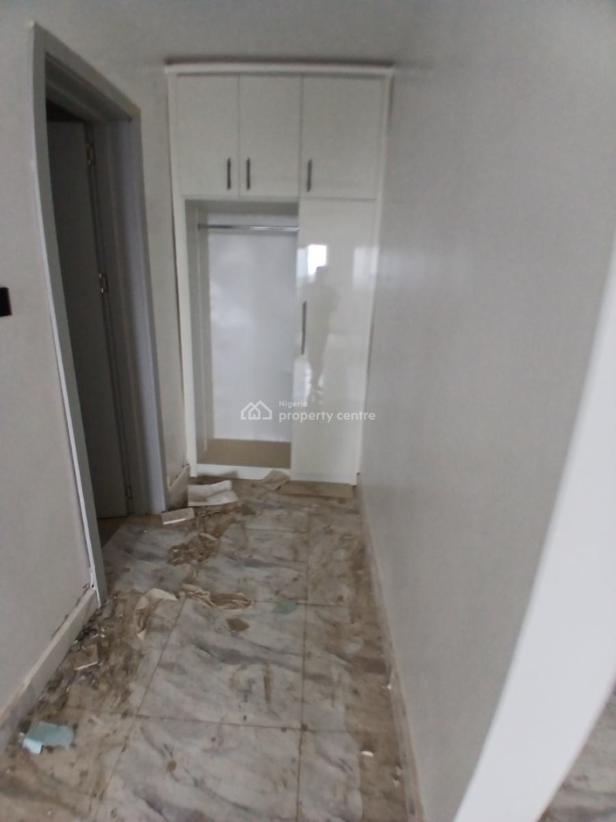 a Beautiful and Nicely Finished 4  Terrace with 1 Room Attached Bq, American International, Durumi, Abuja, Terraced Duplex for Sale
