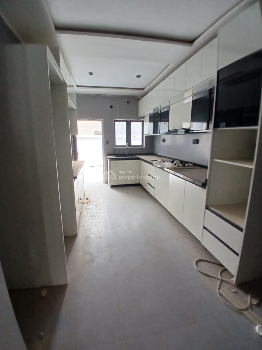 a Beautiful and Nicely Finished 4  Terrace with 1 Room Attached Bq, American International, Durumi, Abuja, Terraced Duplex for Sale