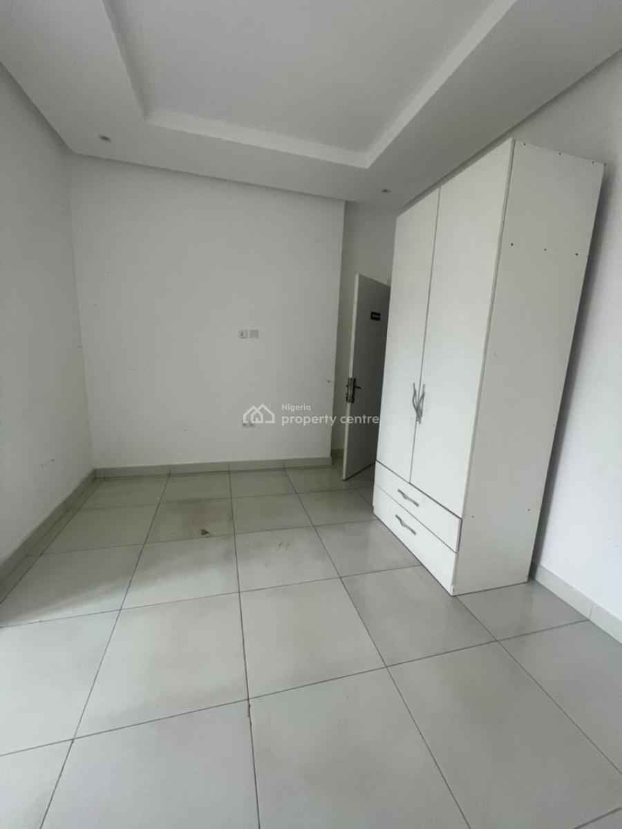 4 Bedroom Semi Detached Duplex, Mobil Road, Ilaje, Ajah, Lagos, Semi-detached Duplex for Rent