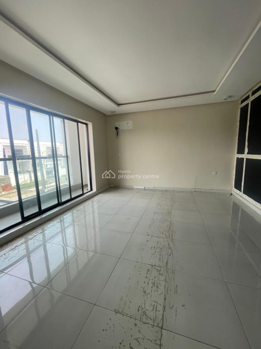 4 Bedroom Semi Detached Duplex, Mobil Road, Ilaje, Ajah, Lagos, Semi-detached Duplex for Rent