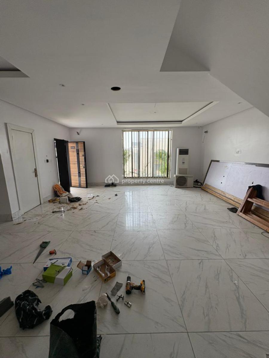4 Bedroom Semi Detached Duplex, Mobil Road, Ilaje, Ajah, Lagos, Semi-detached Duplex for Rent