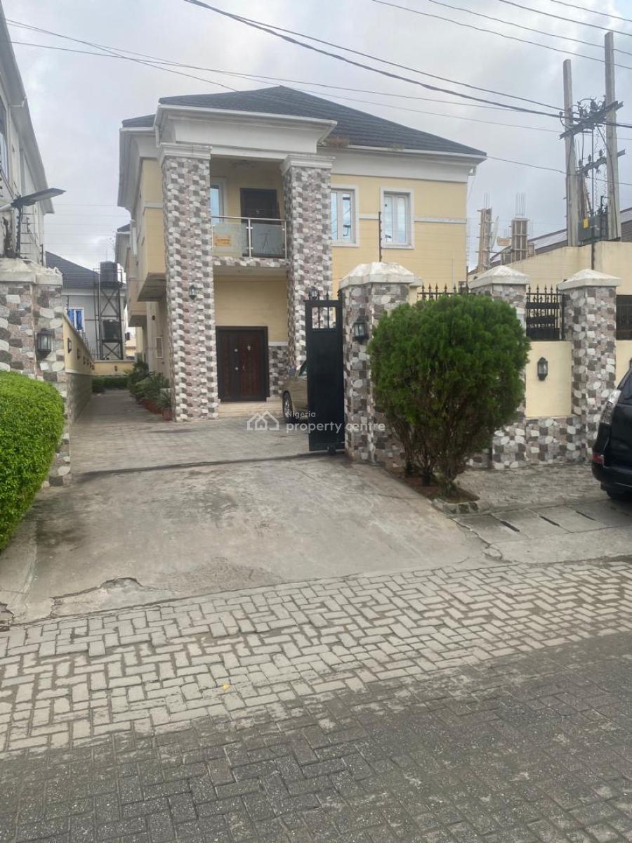 Distress Property 5bed Fully Detached with 2bed Bq in Lekki Phase 1, Lekki Phase 1,lekki ,lagos ,nigeria, Lekki Phase 1, Lekki, Lagos, Detached Duplex for Sale
