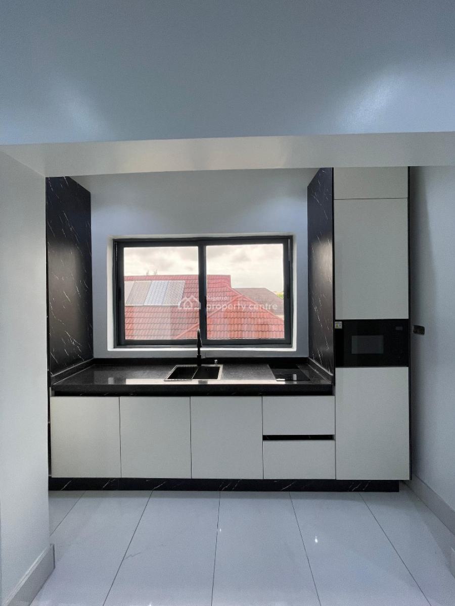 The Timeless 5bedroom Detached Home, Lekki Phase 1, Lekki, Lagos, Detached Duplex for Sale