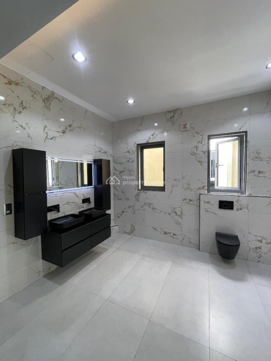 The Timeless 5bedroom Detached Home, Lekki Phase 1, Lekki, Lagos, Detached Duplex for Sale