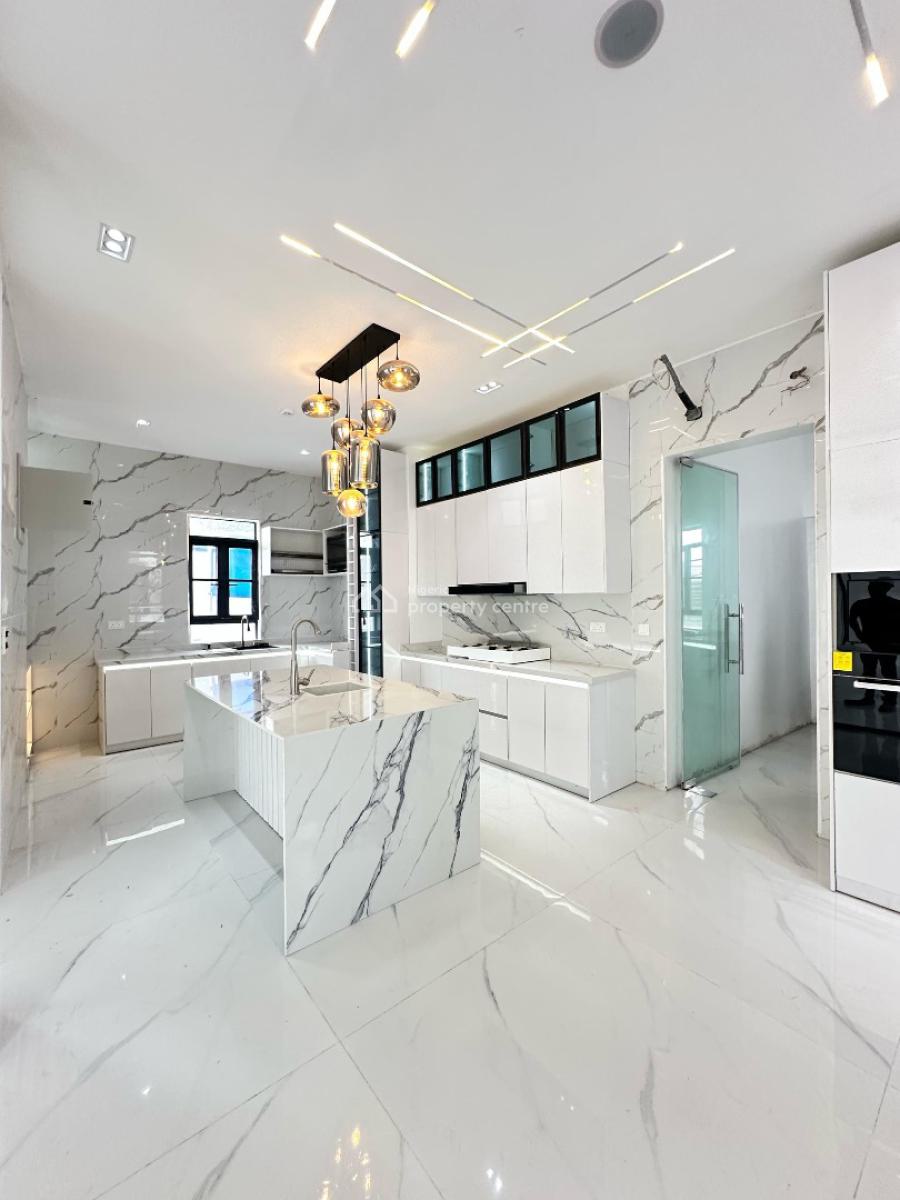 The Luxurious 5bedroom Home, Osapa, Lekki, Lagos, Detached Duplex for Sale