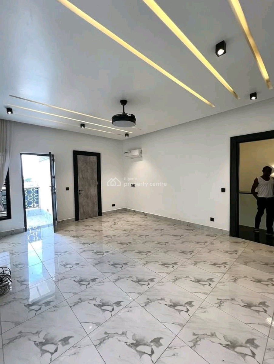 3 Bedroom Semi-detached Duplex with Abq    Location: Life Camp, a, Life Camp, Abuja, House for Sale
