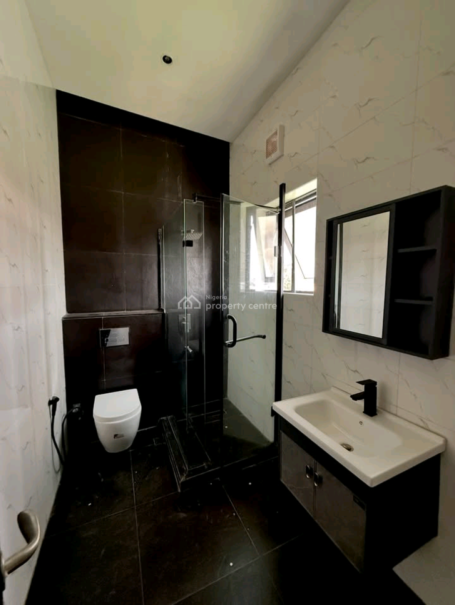 5-bedroom Detached Contemporary Duplex with Bq!   Location: Guzape,, Guzape District, Abuja, House for Sale