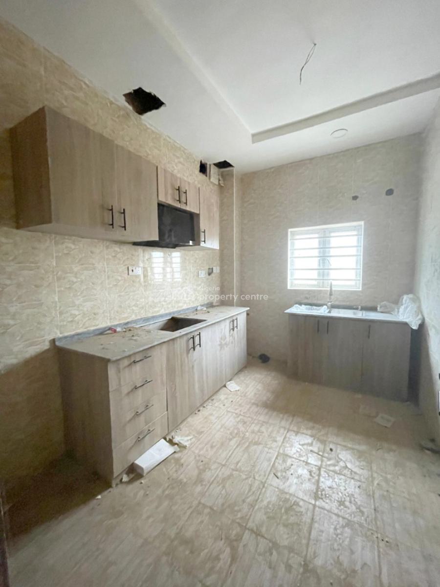 Well Built Brand New 2 Bedroom Flat in a Serviced Estate, Durumi - Area 1 By Stella Maris, Zenith Bank, Durumi, Abuja, Flat / Apartment for Sale