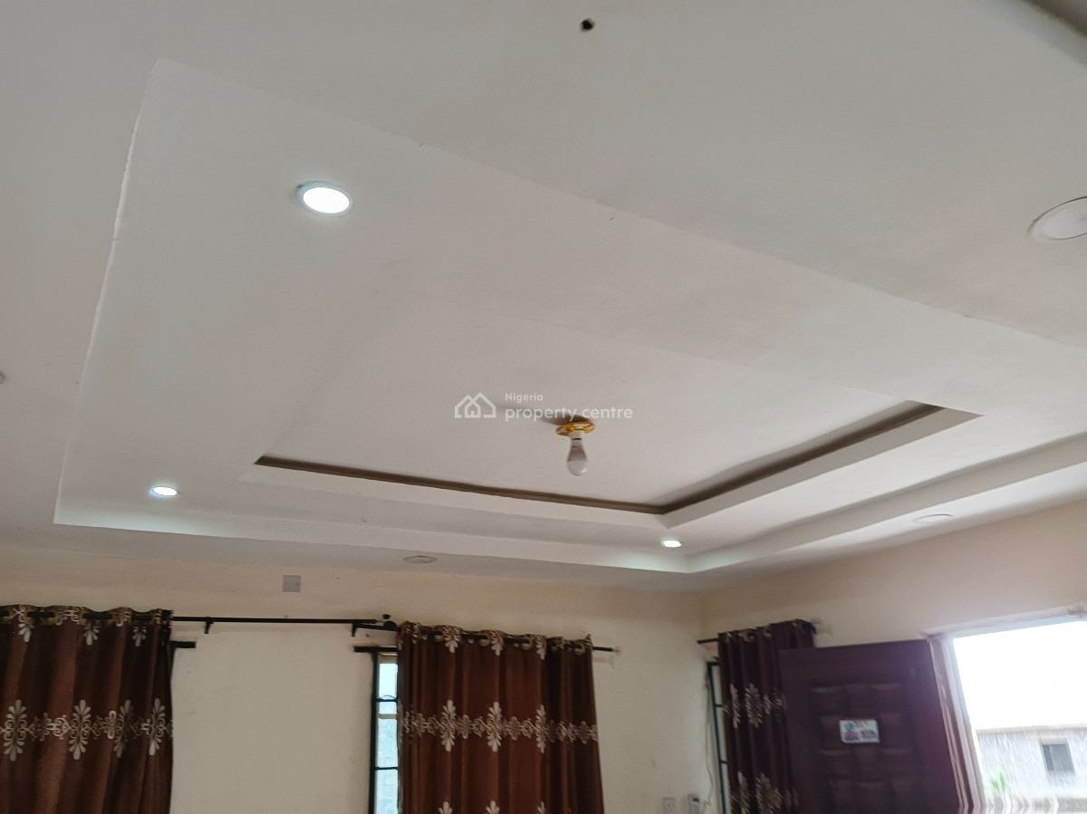 2 Bedroom Flat Big Sitting Room with Pop Ceiling Big Kitchen, Itele Close to Ayobo Lagos, Ado-odo/ota, Ogun, Flat / Apartment for Rent