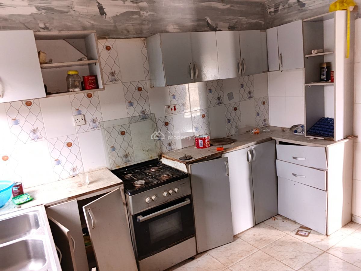 2 Bedroom Flat Big Sitting Room with Pop Ceiling Big Kitchen, Itele Close to Ayobo Lagos, Ado-odo/ota, Ogun, Flat / Apartment for Rent