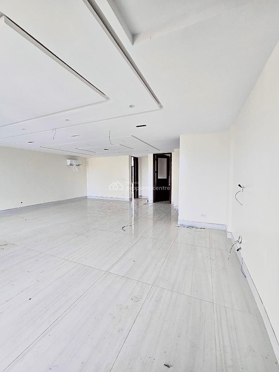 Ultra-luxury 4-bedroom Maisonette with Bq, Elevator, Gym & Pool, Old Ikoyi, Ikoyi, Lagos, Block of Flats for Sale