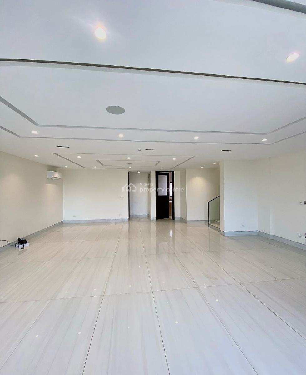 Blue-chip Luxury Asset with Exceptional Build Quality, Old Ikoyi, Ikoyi, Lagos, Block of Flats for Sale