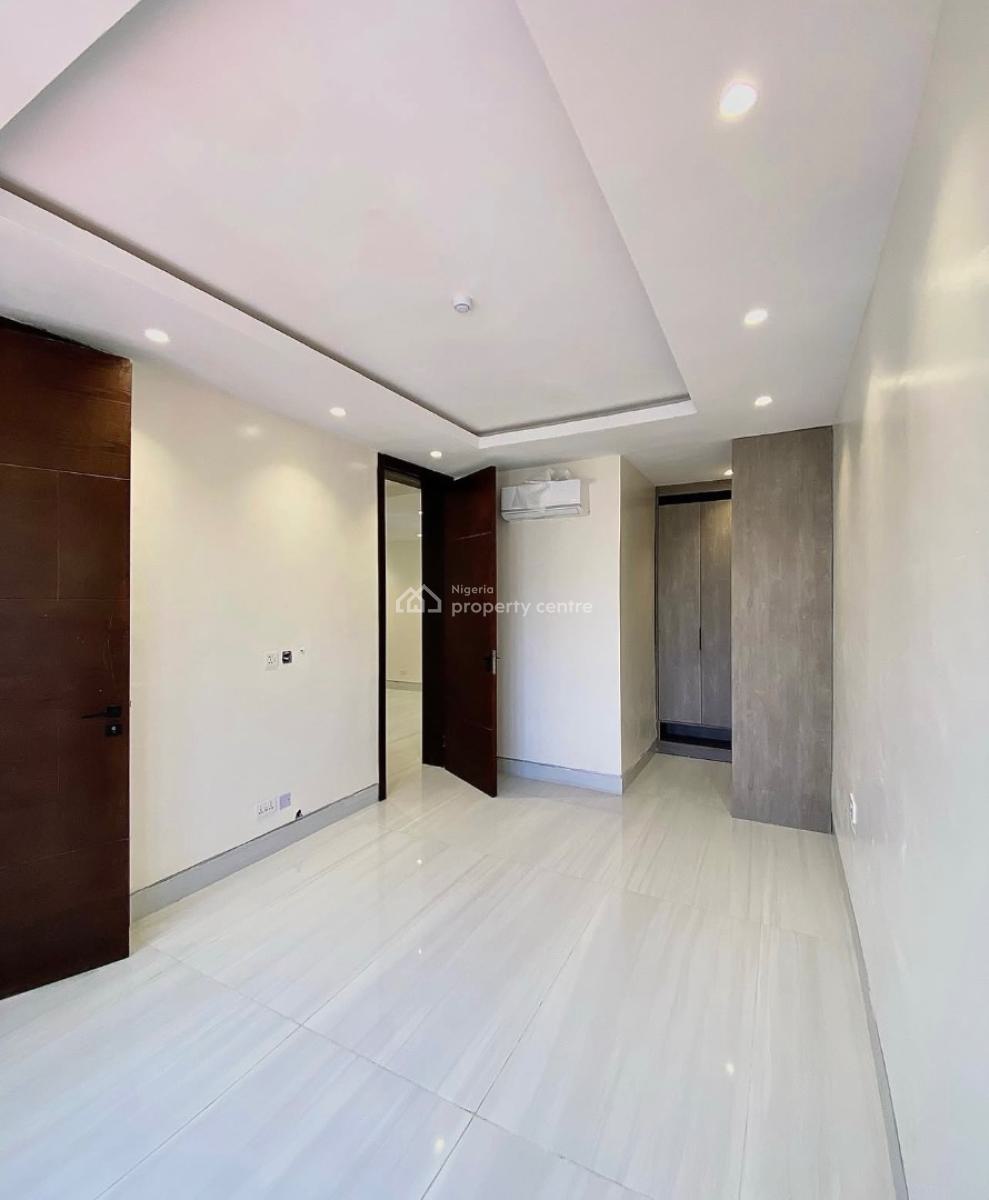 Blue-chip Luxury Asset with Exceptional Build Quality, Old Ikoyi, Ikoyi, Lagos, Block of Flats for Sale