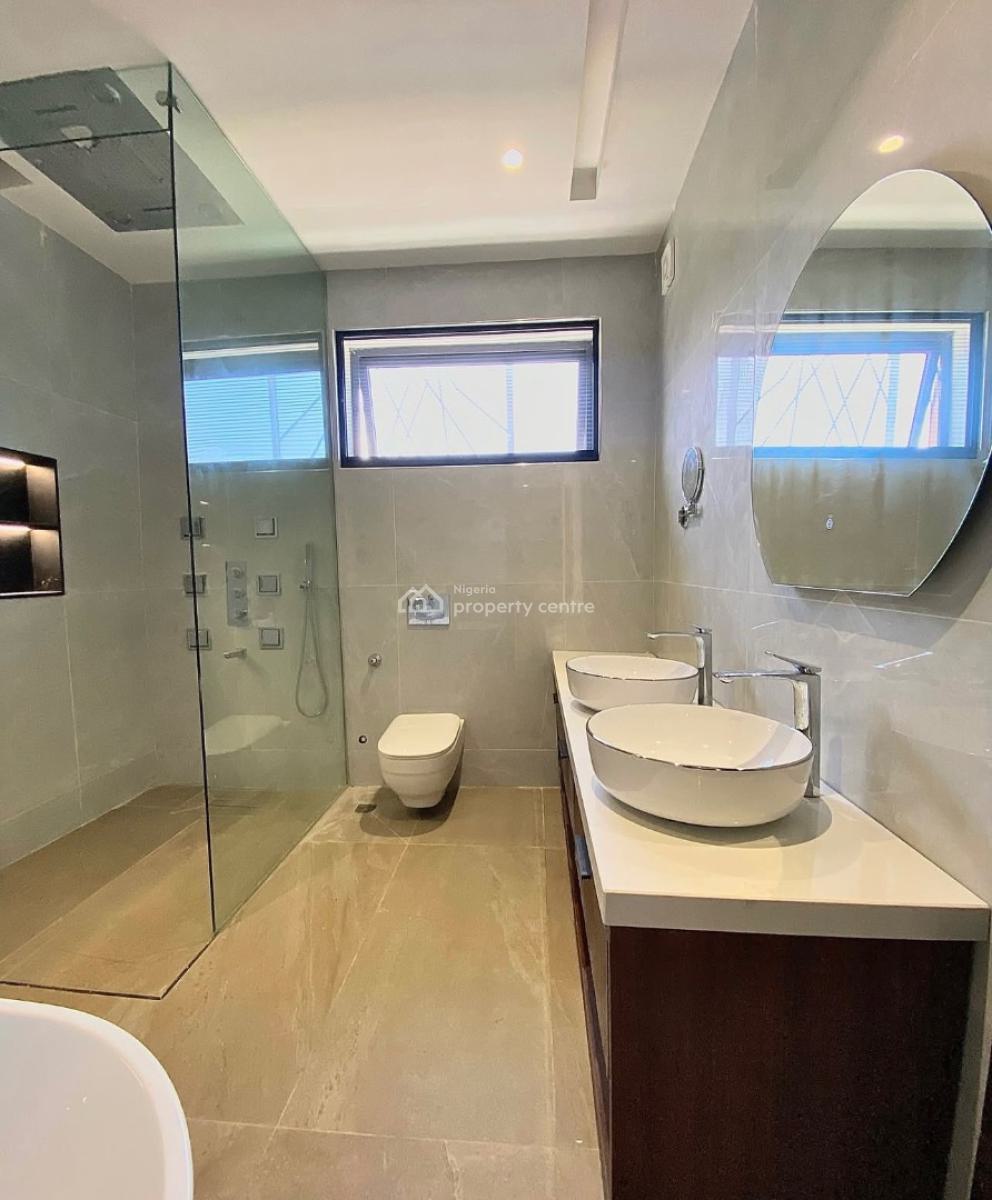 Blue-chip Luxury Asset with Exceptional Build Quality, Old Ikoyi, Ikoyi, Lagos, Block of Flats for Sale