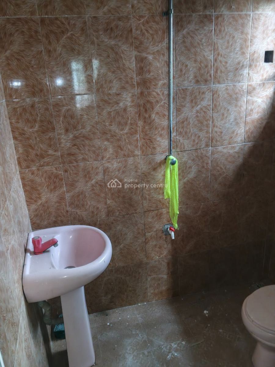 Newly Built 3 Bedroom Flat Pop Ceiling Prepaid Meter 4 Tenants in Comp, Itele Close to Ayobo Lagos, Ado-odo/ota, Ogun, Flat / Apartment for Rent