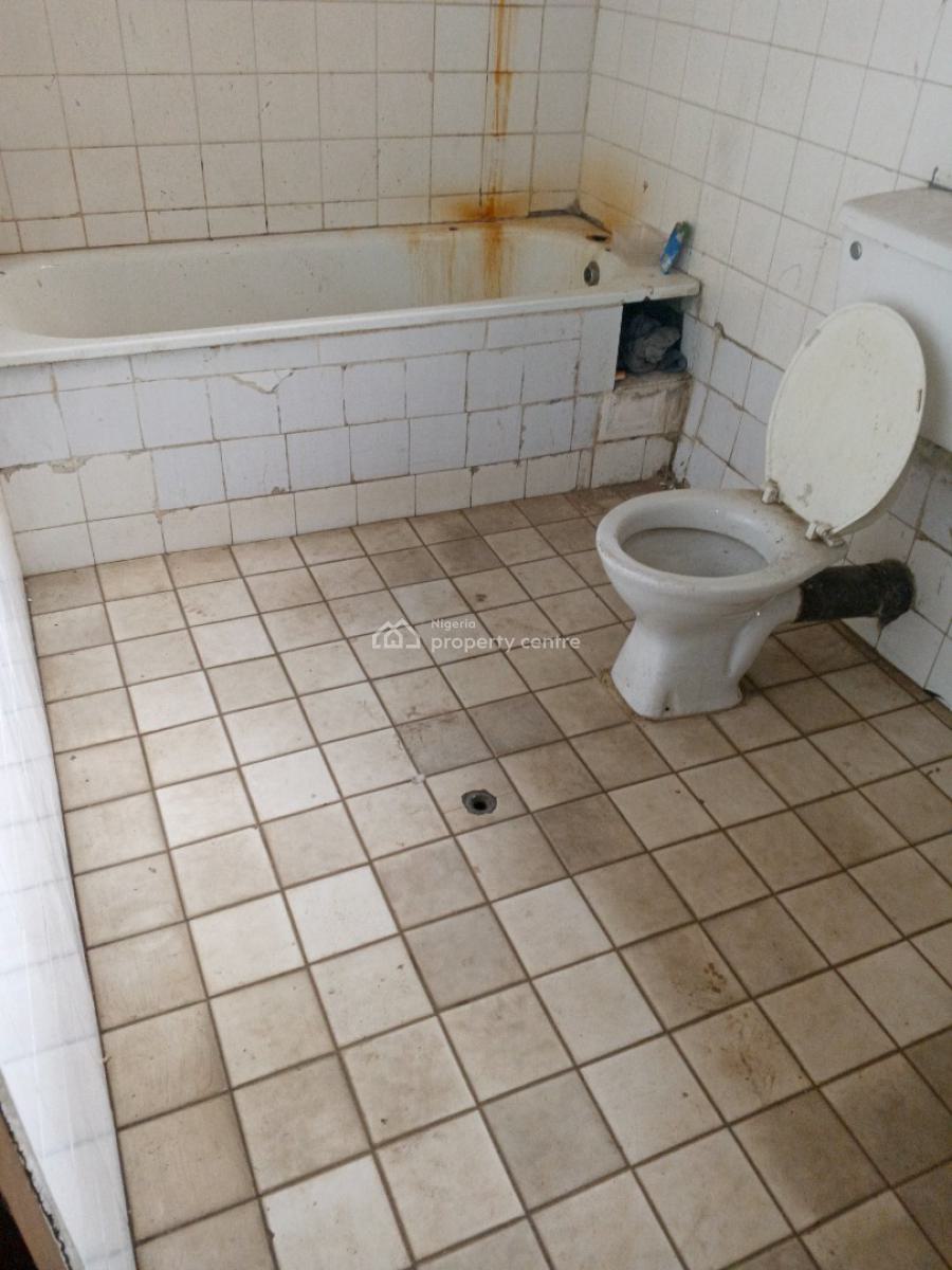 5 Bedroom Duplex with Security Post on a Full Plot of Land Vacant Poss, Gowon Estate Ipaja Lagos, Ipaja, Lagos, Detached Duplex for Sale