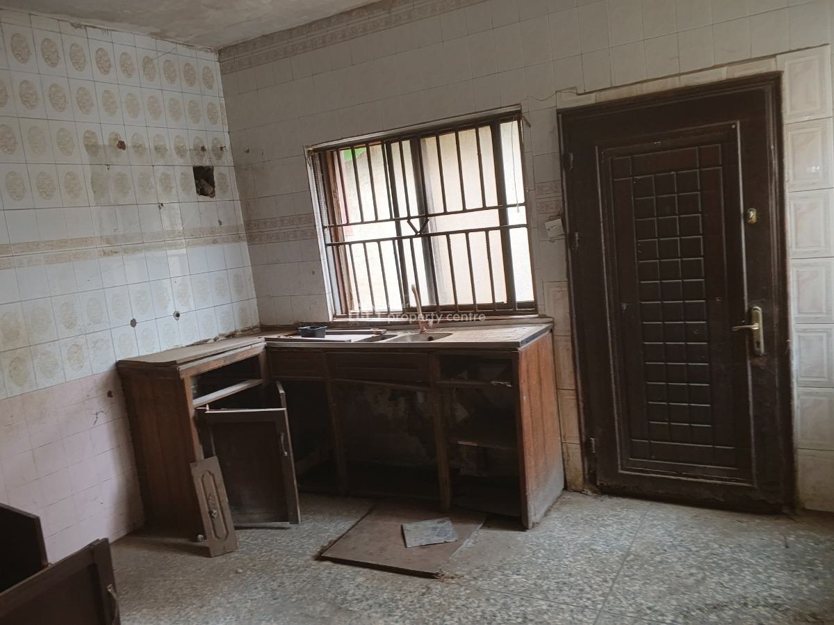 5 Bedroom Duplex with Security Post on a Full Plot of Land Vacant Poss, Gowon Estate Ipaja Lagos, Ipaja, Lagos, Detached Duplex for Sale