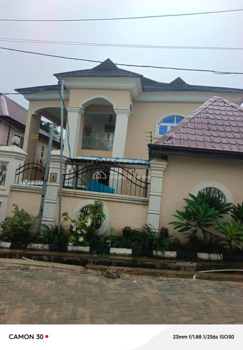 Well Maintained 5 Bedroom Detached Duplex + Bq, Gateway Zone Gra, Gra Phase 1, Magodo, Lagos, Detached Duplex for Sale