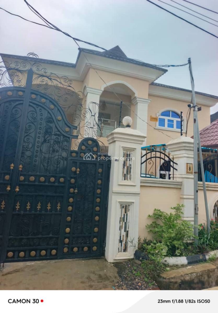 Well Maintained 5 Bedroom Detached Duplex + Bq, Gateway Zone Gra, Gra Phase 1, Magodo, Lagos, Detached Duplex for Sale