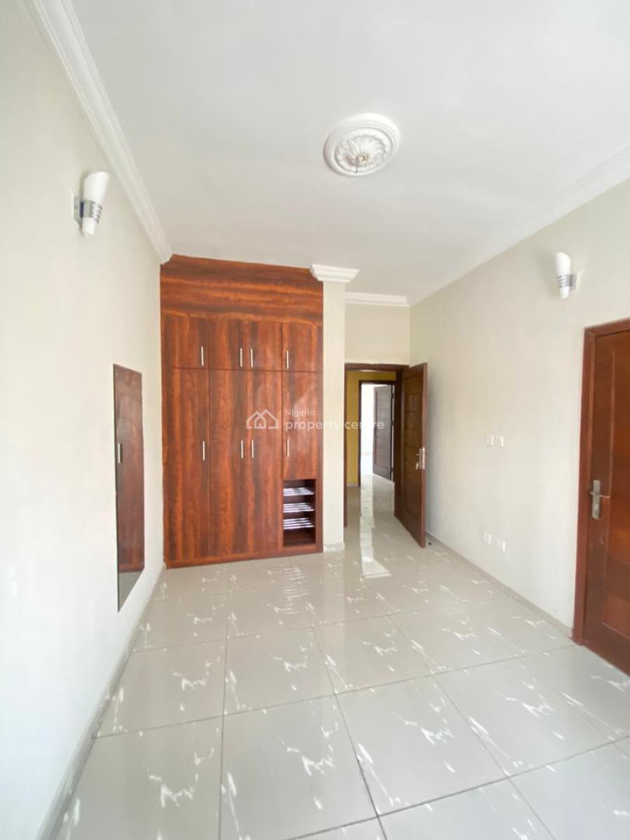 Spacious and Newly Built 3 Bedroom Apartment (ground Floor), Ikate, Lekki, Lagos, Flat / Apartment for Rent