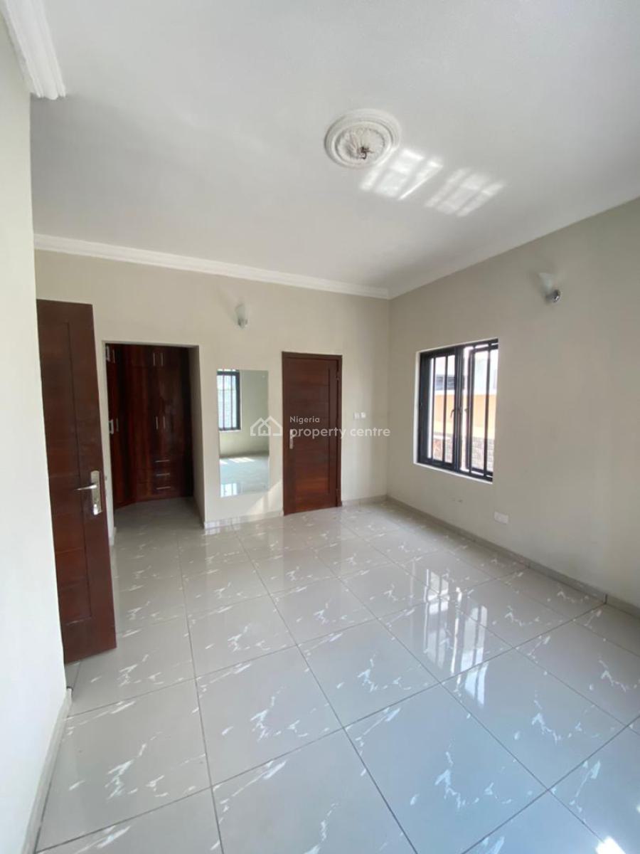 Spacious and Newly Built 3 Bedroom Apartment (ground Floor), Ikate, Lekki, Lagos, Flat / Apartment for Rent