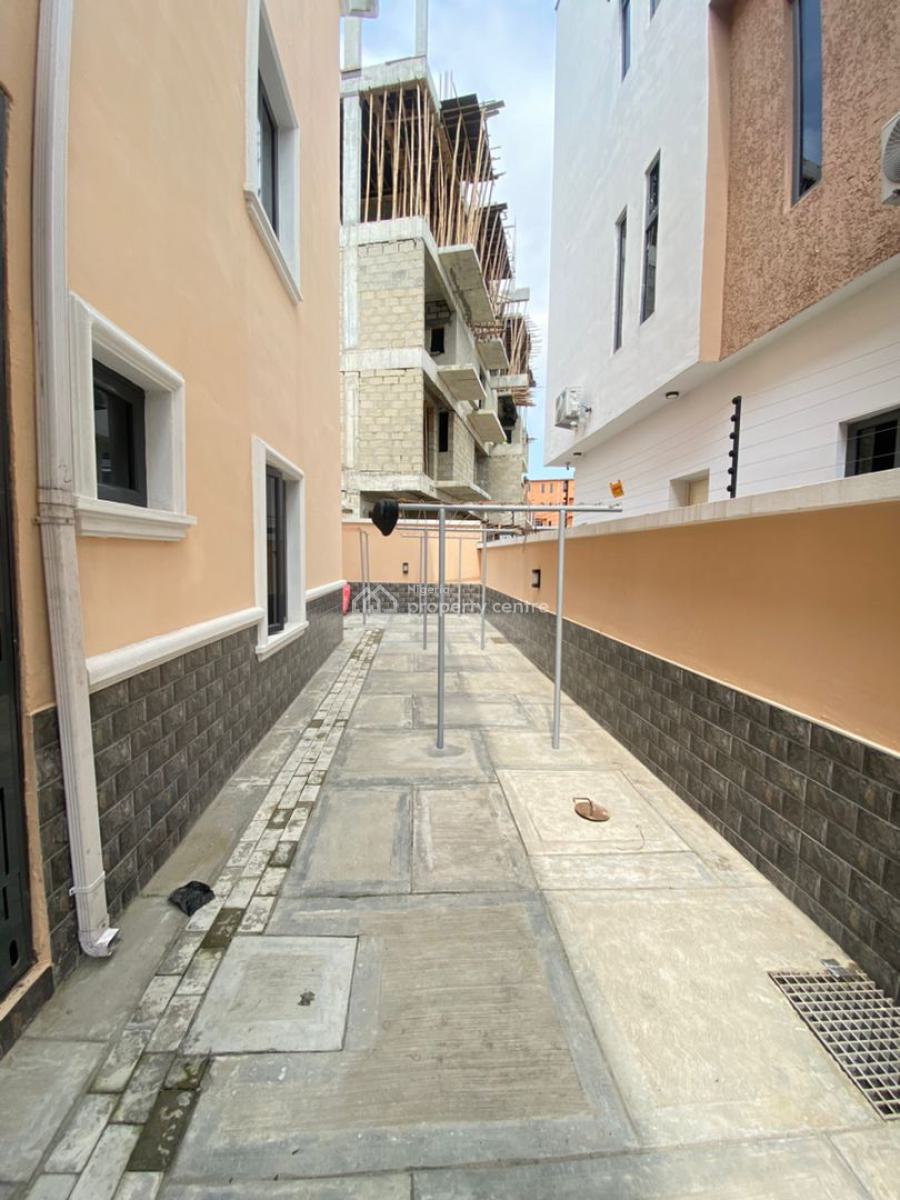 Spacious and Newly Built 3 Bedroom Apartment (ground Floor), Ikate, Lekki, Lagos, Flat / Apartment for Rent