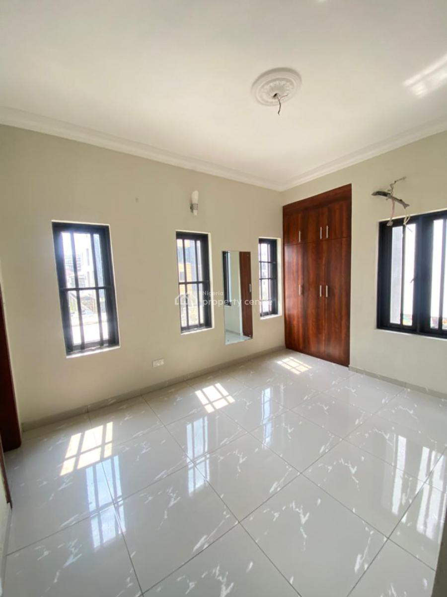 Spacious and Newly Built 3 Bedroom Apartment, Ikate, Lekki, Lagos, Flat / Apartment for Rent