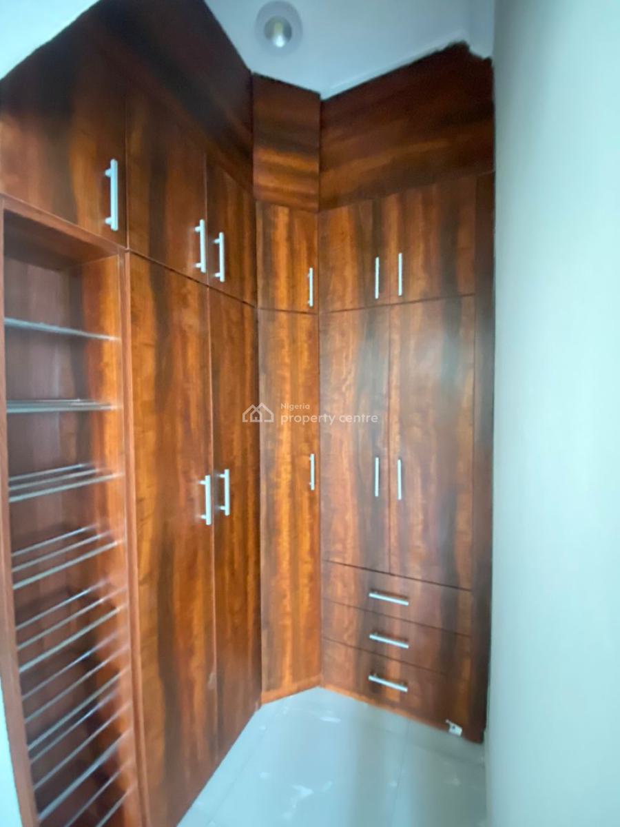 Spacious and Newly Built 3 Bedroom Apartment, Ikate, Lekki, Lagos, Flat / Apartment for Rent