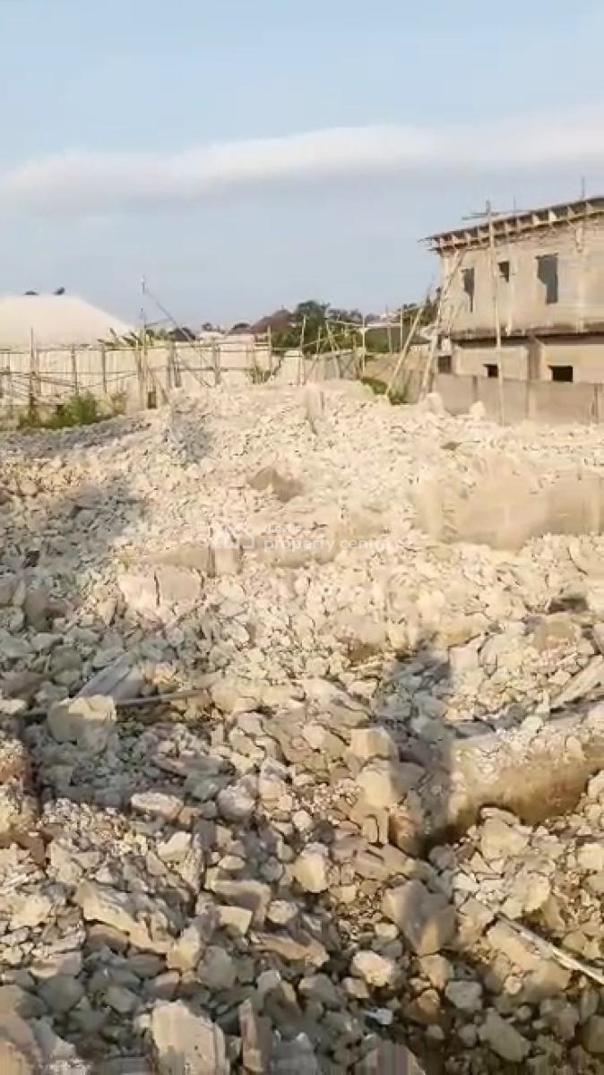 Distress Full Plot of Land, Lanre Bus Stop Igando Road, Lagos, Igando, Ikotun, Lagos, Land for Sale